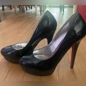 Shoe Dazzle Chanelle size 8.5 heels